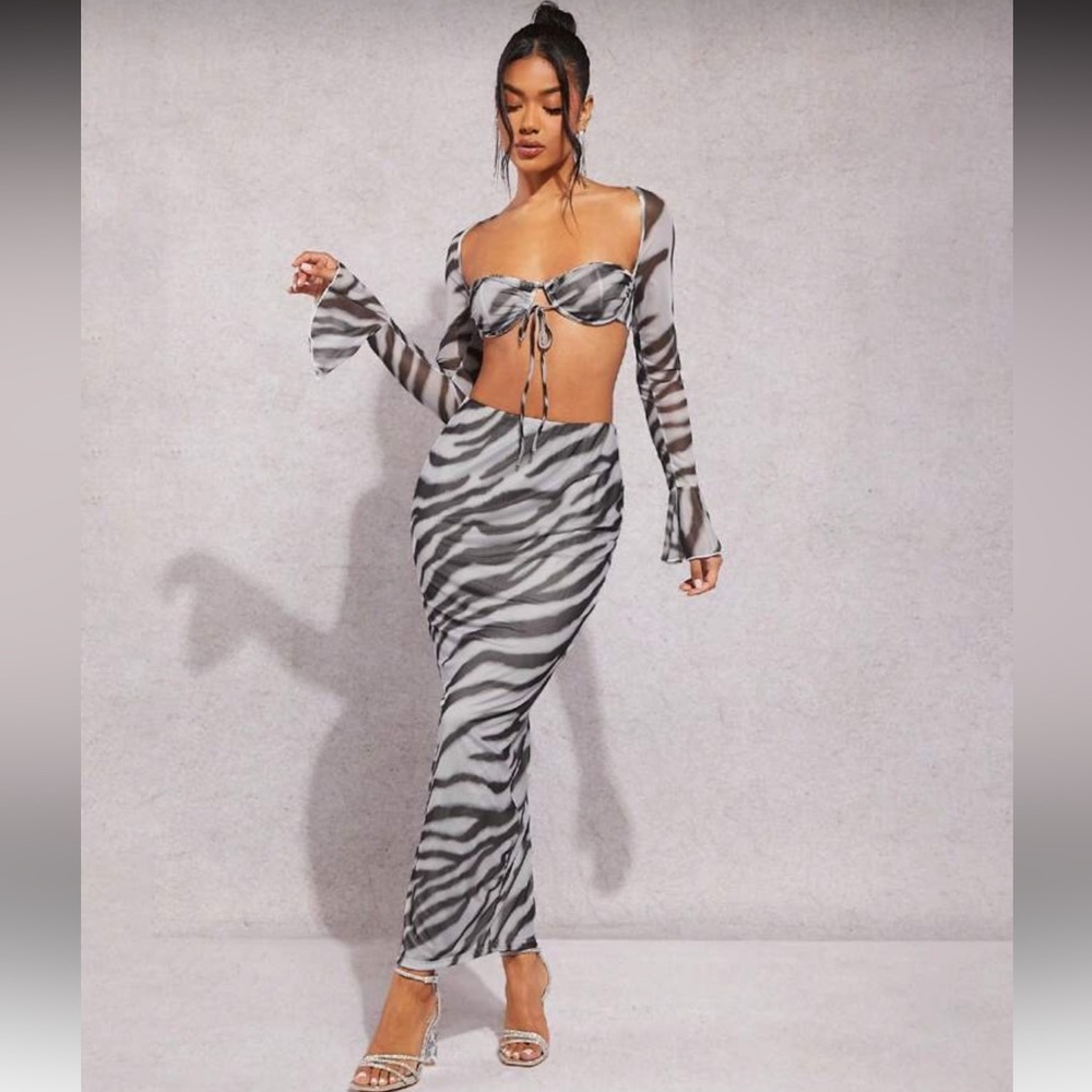 SHEIN Black and Gray Zebra Striped Tie Front Crop Top & Pencil Skirt